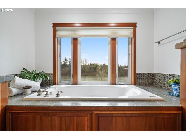 31286 Sw WILLAMETTE Way W, Wilsonville, OR 97070