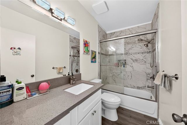 3130 Montrose Avenue 106, La Crescenta, CA 91214