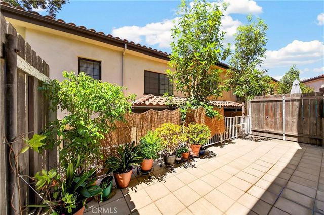 3130 Montrose Avenue 106, La Crescenta, CA 91214