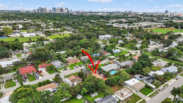 920 SW 30th St 2, Fort Lauderdale, FL 33315