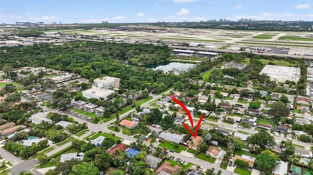 920 SW 30th St 2, Fort Lauderdale, FL 33315