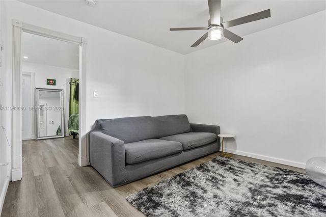 920 SW 30th St 2, Fort Lauderdale, FL 33315