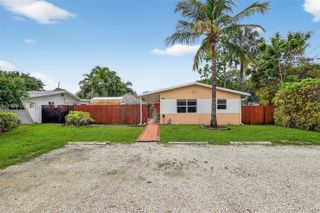 920 SW 30th St 2, Fort Lauderdale, FL 33315