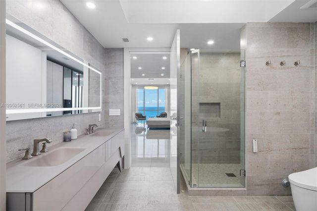 18201 Collins Avenue 4606, Sunny Isles Beach, FL 33160