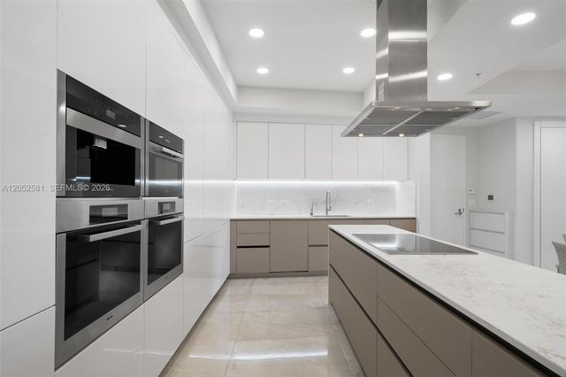 18201 Collins Avenue 4606, Sunny Isles Beach, FL 33160