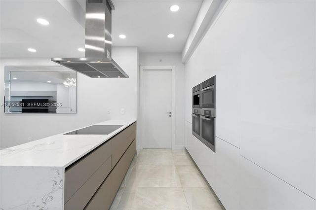 18201 Collins Avenue 4606, Sunny Isles Beach, FL 33160