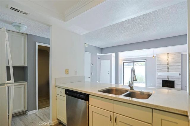 8431 Larson 9, Garden Grove, CA 92844