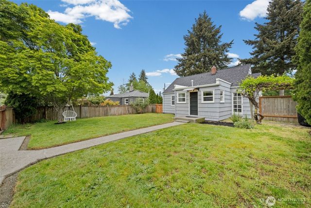 4414 N 19th Street, Tacoma, WA 98406