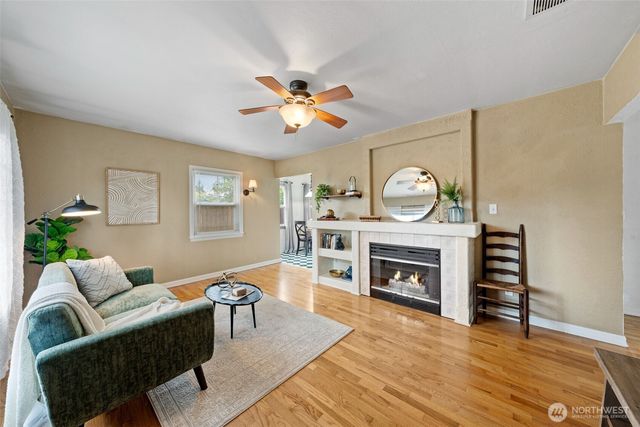 4414 N 19th Street, Tacoma, WA 98406