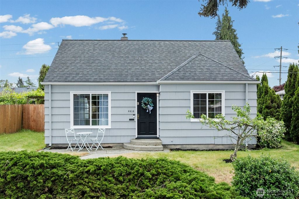 4414 N 19th Street, Tacoma, WA 98406
