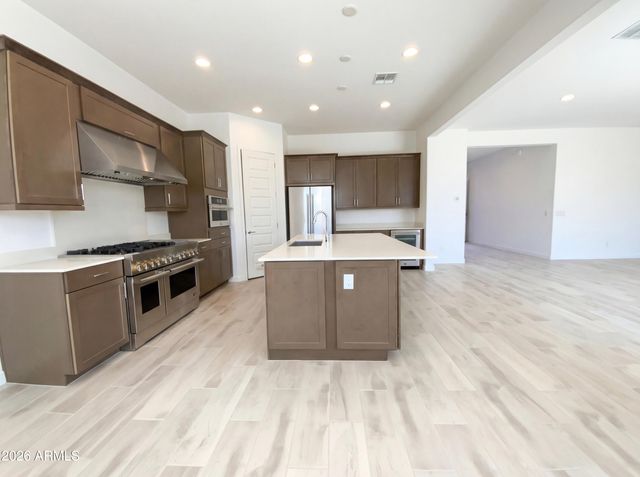 3315 E CRAFTSMAN Lane, San Tan Valley, AZ 85140