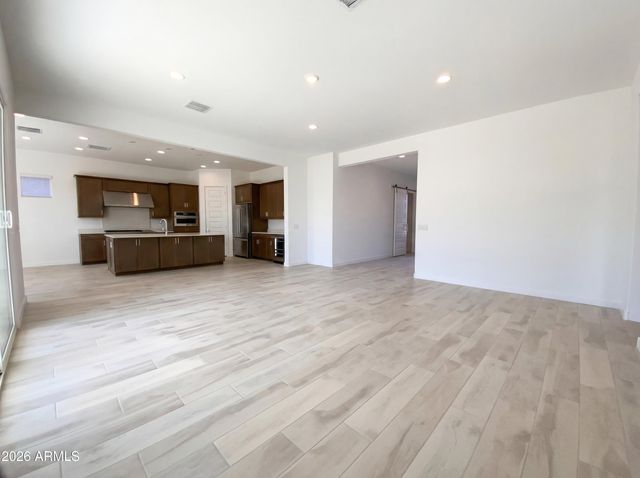 3315 E CRAFTSMAN Lane, San Tan Valley, AZ 85140