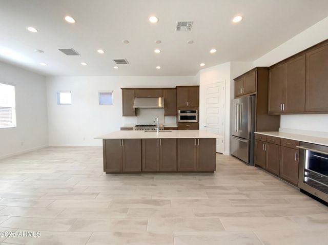 3315 E CRAFTSMAN Lane, San Tan Valley, AZ 85140