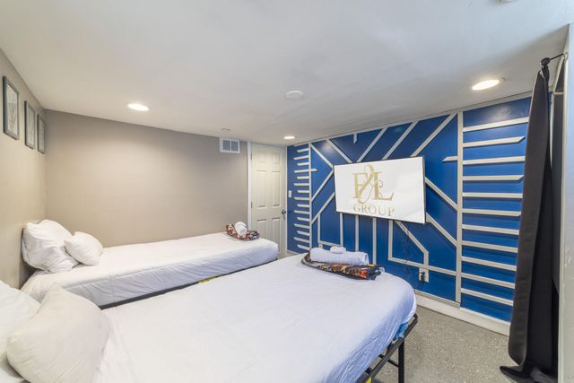 314 Cleveland Street, Gary, IN 46404