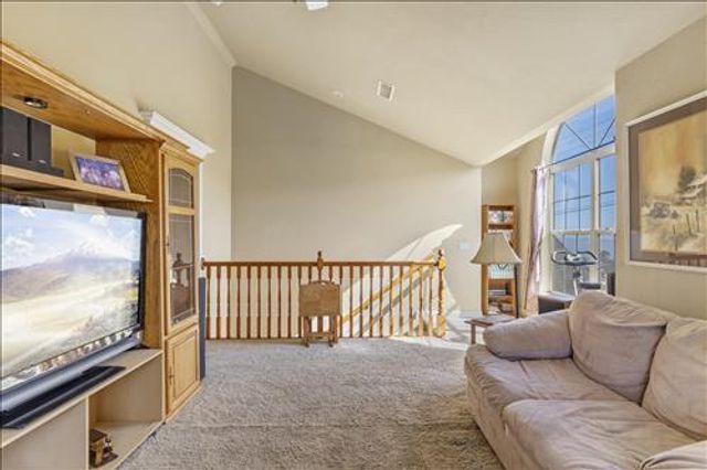 26941 Stirrup Way, Tehachapi, CA 93561