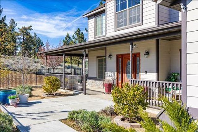 26941 Stirrup Way, Tehachapi, CA 93561