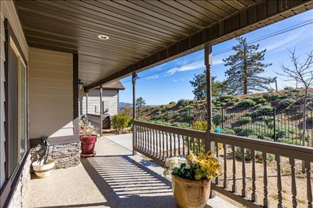 26941 Stirrup Way, Tehachapi, CA 93561