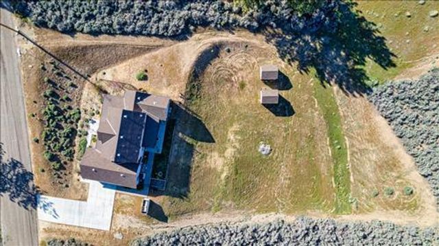 26941 Stirrup Way, Tehachapi, CA 93561