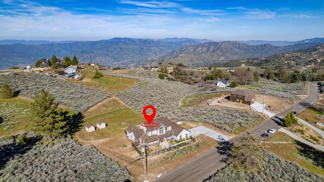 26941 Stirrup Way, Tehachapi, CA 93561