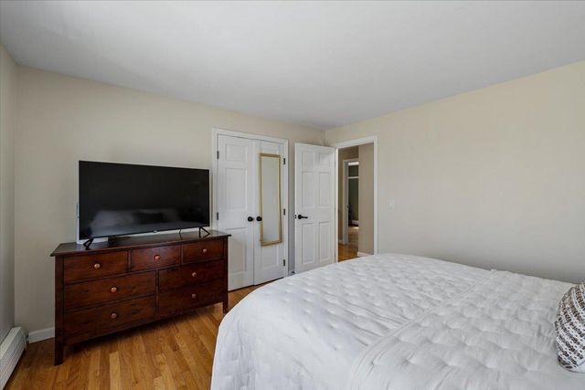 31 Boxwood Road, Bedford, NH 03110