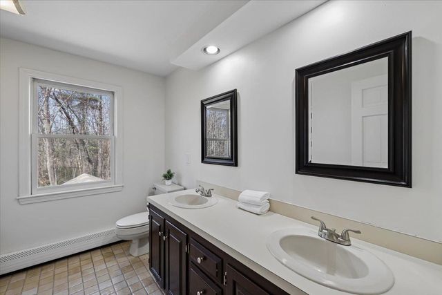 31 Boxwood Road, Bedford, NH 03110