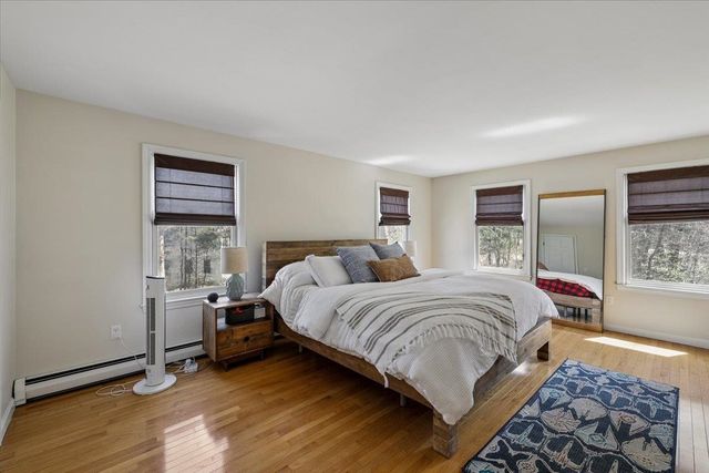 31 Boxwood Road, Bedford, NH 03110