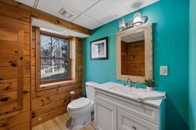 31 Boxwood Road, Bedford, NH 03110