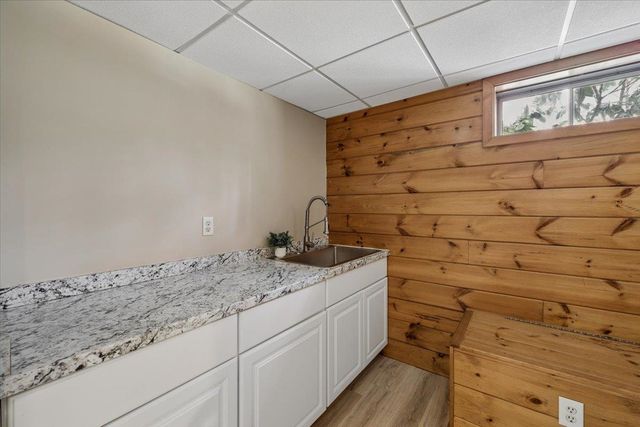 31 Boxwood Road, Bedford, NH 03110