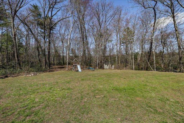 31 Boxwood Road, Bedford, NH 03110