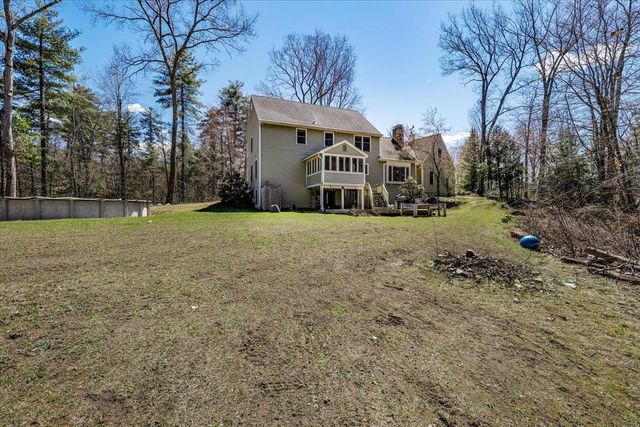 31 Boxwood Road, Bedford, NH 03110