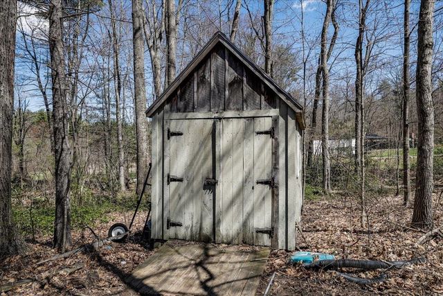 31 Boxwood Road, Bedford, NH 03110