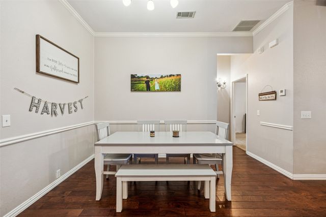 6828 Crenshaw Lane, Denton, TX 76210