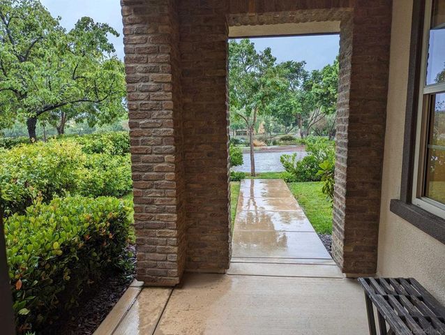 15753 Sprecklels Pl, San Diego, CA 92127