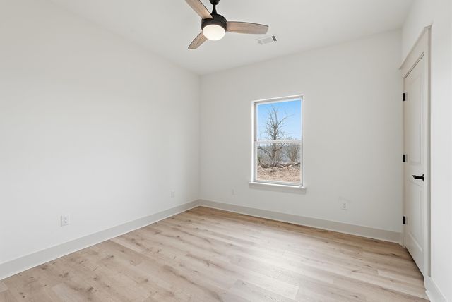 295 Castleberry Rd., Greenbrier, AR 72058