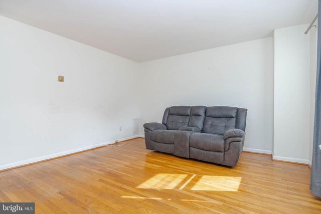 1605 LYNCH RD, Baltimore, MD 21222