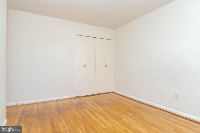 1605 LYNCH RD, Baltimore, MD 21222