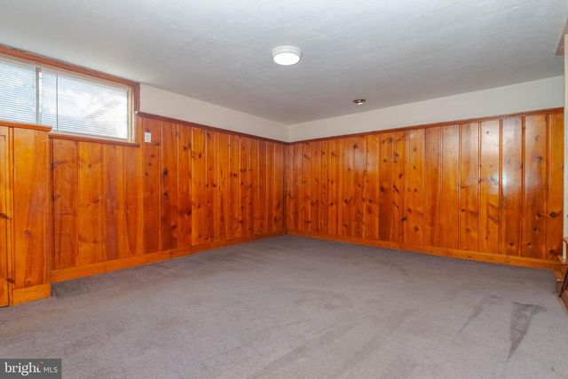 1605 LYNCH RD, Baltimore, MD 21222