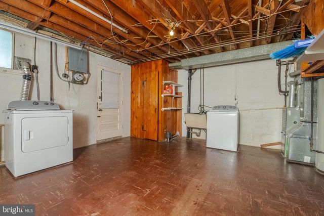 1605 LYNCH RD, Baltimore, MD 21222