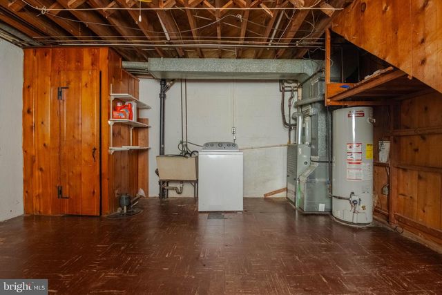 1605 LYNCH RD, Baltimore, MD 21222