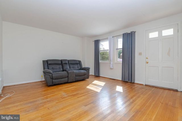 1605 LYNCH RD, Baltimore, MD 21222