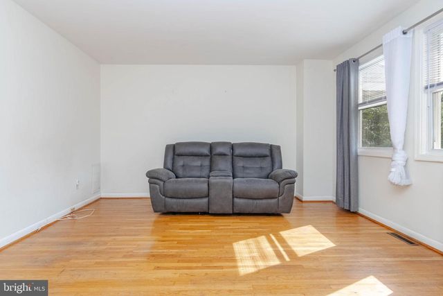 1605 LYNCH RD, Baltimore, MD 21222