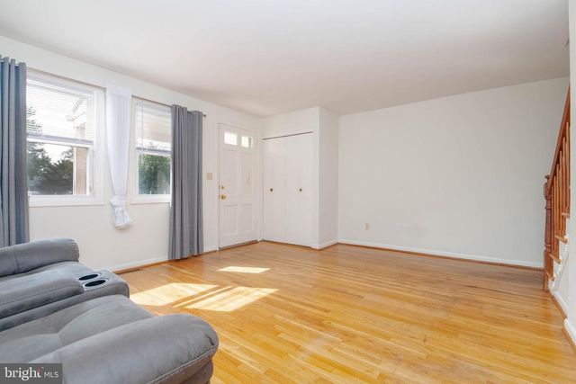 1605 LYNCH RD, Baltimore, MD 21222