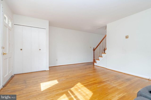 1605 LYNCH RD, Baltimore, MD 21222