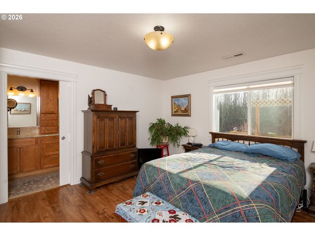 1303 Nw 29TH Ct, Battle Ground, WA 98604