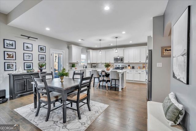 24 Willow Moss Way, Kathleen, GA 31047