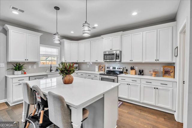 24 Willow Moss Way, Kathleen, GA 31047