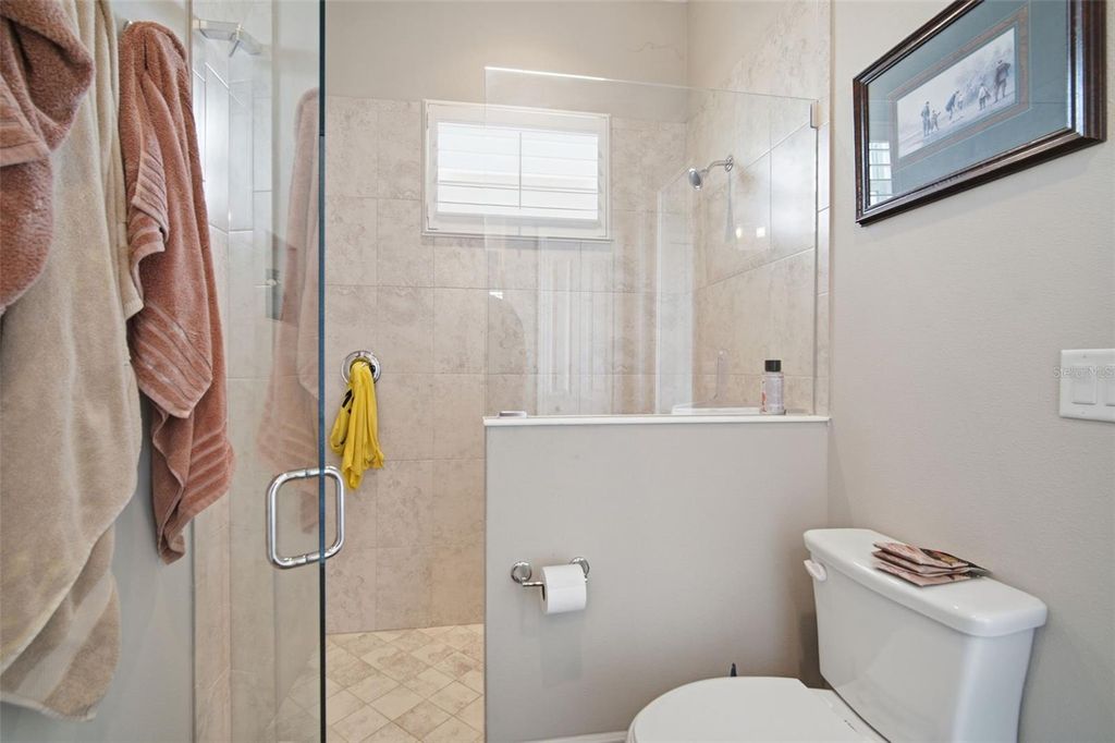 Image 38 of property listing at 621 REGATTA WAY, Bradenton, FL 34208