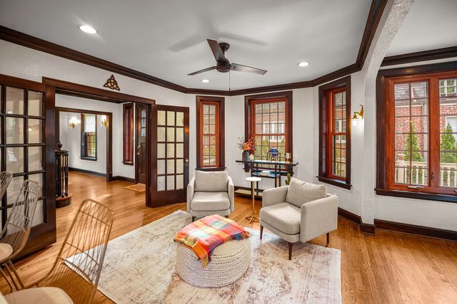 10022 S Seeley Avenue, Chicago, IL 60643