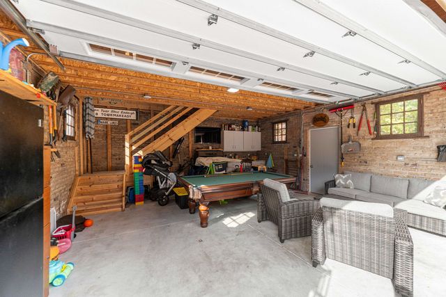 10022 S Seeley Avenue, Chicago, IL 60643