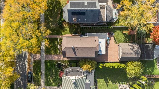 10022 S Seeley Avenue, Chicago, IL 60643